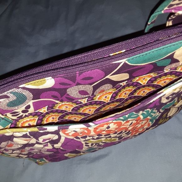 Vera Bradley Bag GUC - Picture 6 of 7